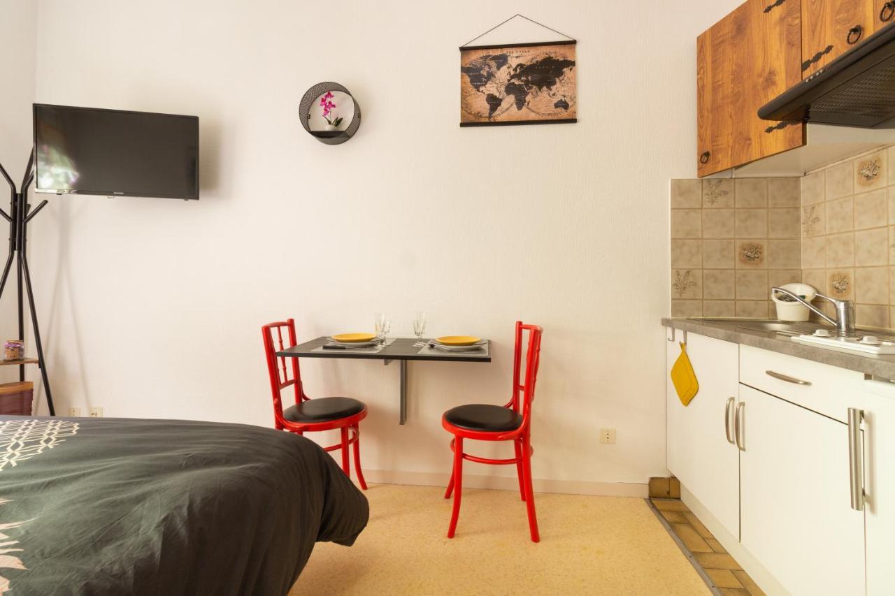 Studio Place Foch Rodez Bagian luar foto